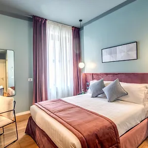 sheva-boutique-hotel.italymilanhotels.net/
